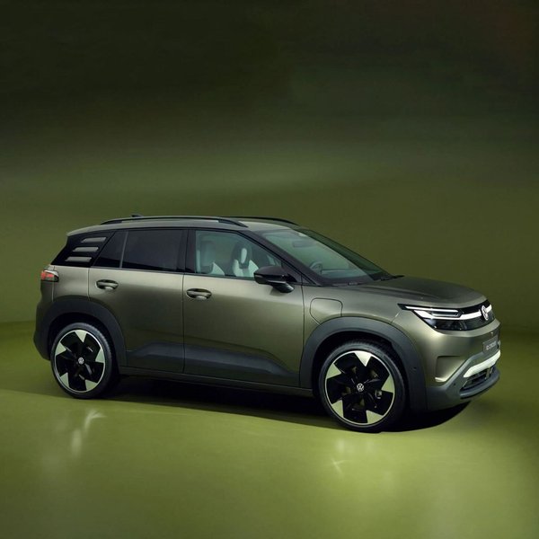 ID. Cross 9